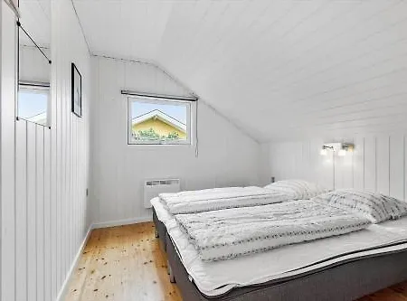 Nyaraló Bv281-blavand-sonder-vasevej-1-c Blåvand